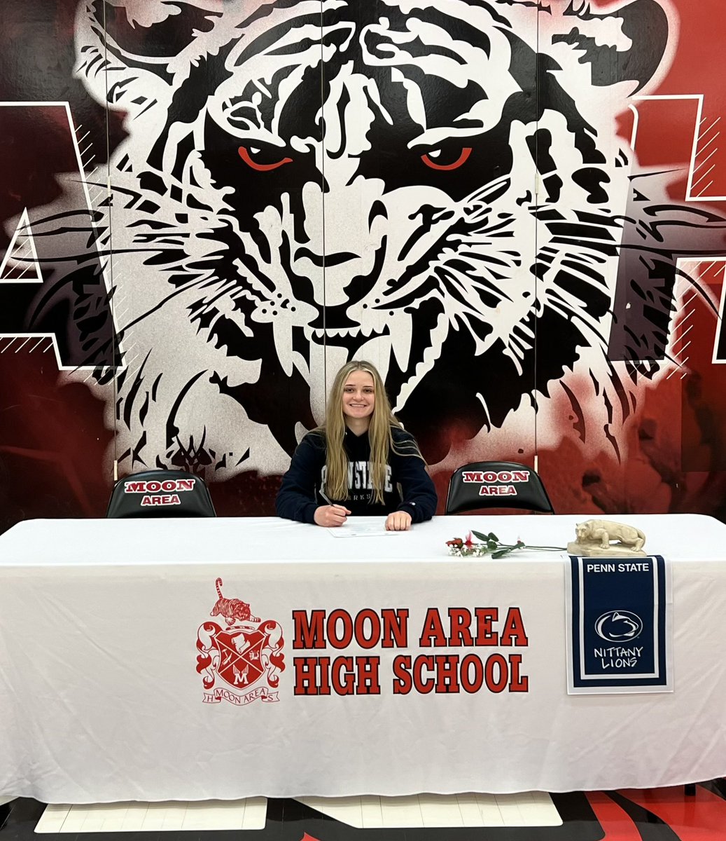 Sean Strickland tweet media