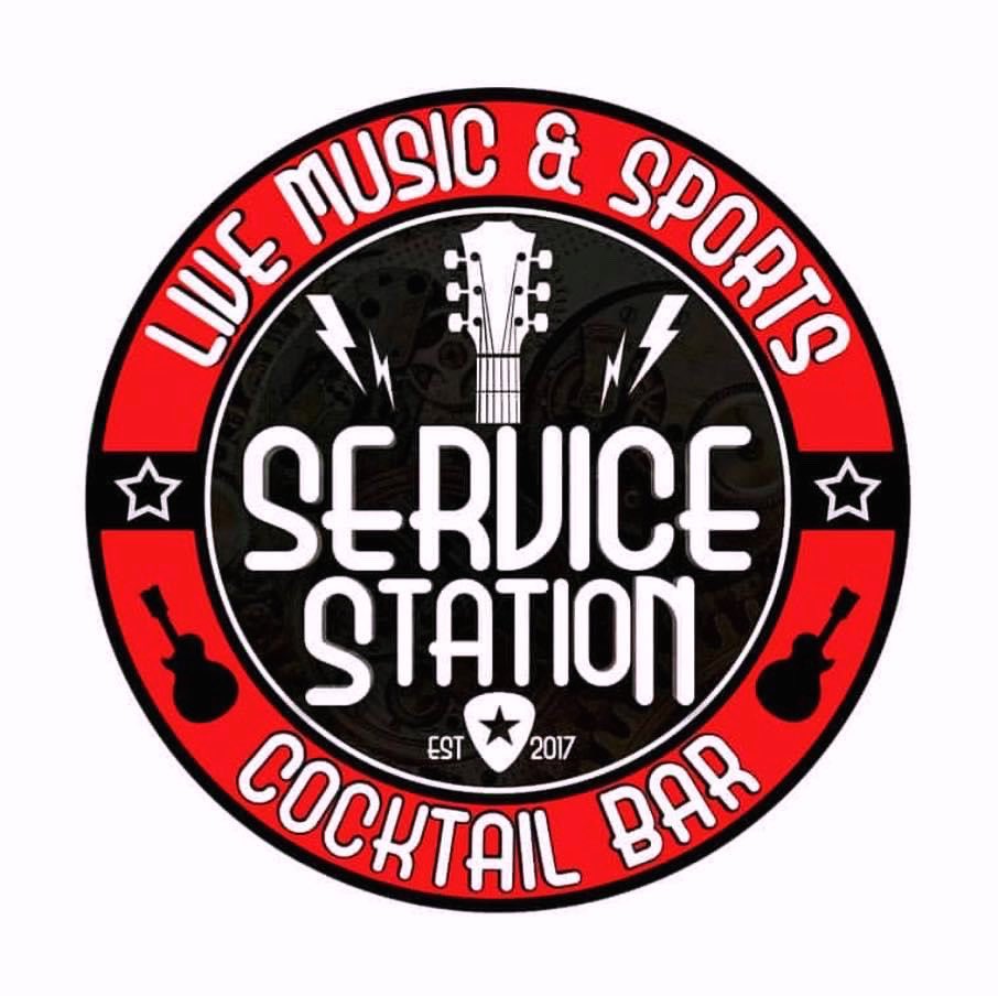 Any of our followers in the Hull area? Glam Fever are with you this Saturday at Service Station, George St. Hull City Centre. Doors open at 6 and it’s free to get in. Come and have a 70s cracking night of Glam! #glamrock #Hull