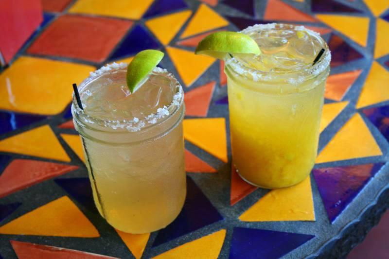 wisdomscafe's tweet photo. Like deals? This is the weekend for you! This Friday and Saturday join us for Bonanza Days featuring great deals by participating merchants. Read our newsletter to see the details and find about our 2-for-1 margaritas this weekend and our music line up! https://t.co/CWbcXozAPl https://t.co/bPvGbbdnwM