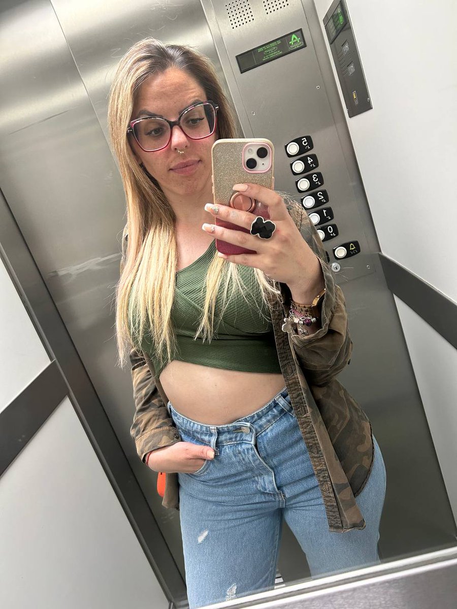 SIGO POR AQUÍ! LA BÚSQUEDA DE PISO ES COMPLICADAAA

que hacéis? Que habéis hecho estás semanas?⬇️⬇️