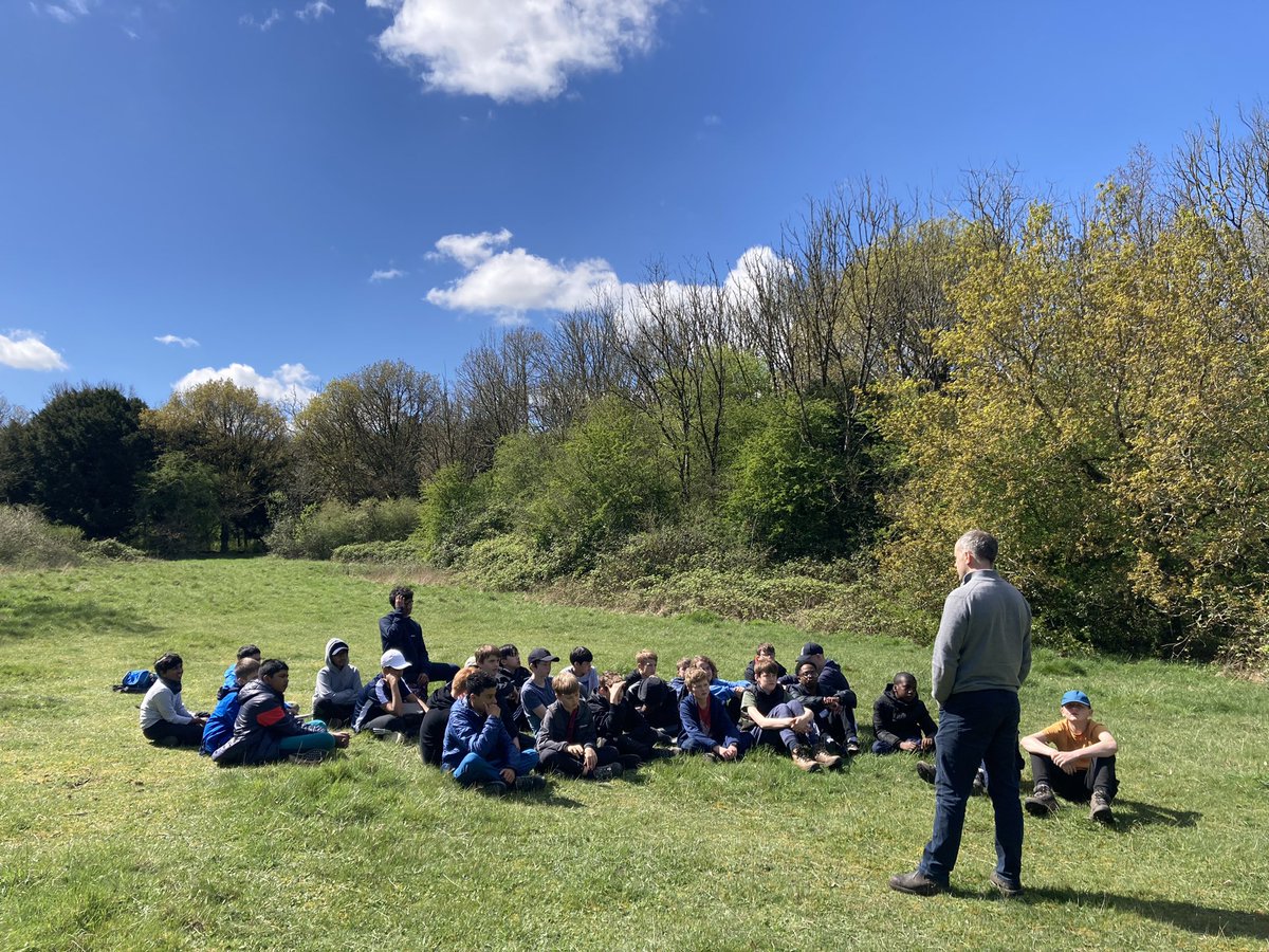 Back at Great Yews and hugely grateful to David Canty for giving up his time to talk to 8J about the Longford Estate #ruralcareers #adifferentclassroom @BWordsworths @HoratiosGarden