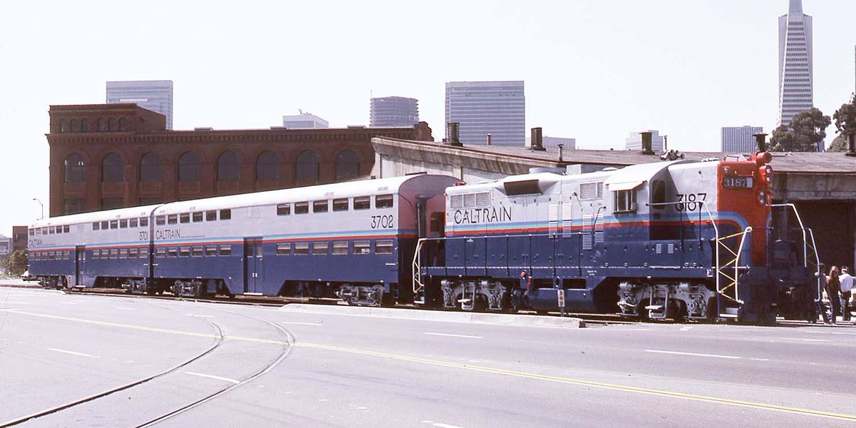 Caltrain tweet picture