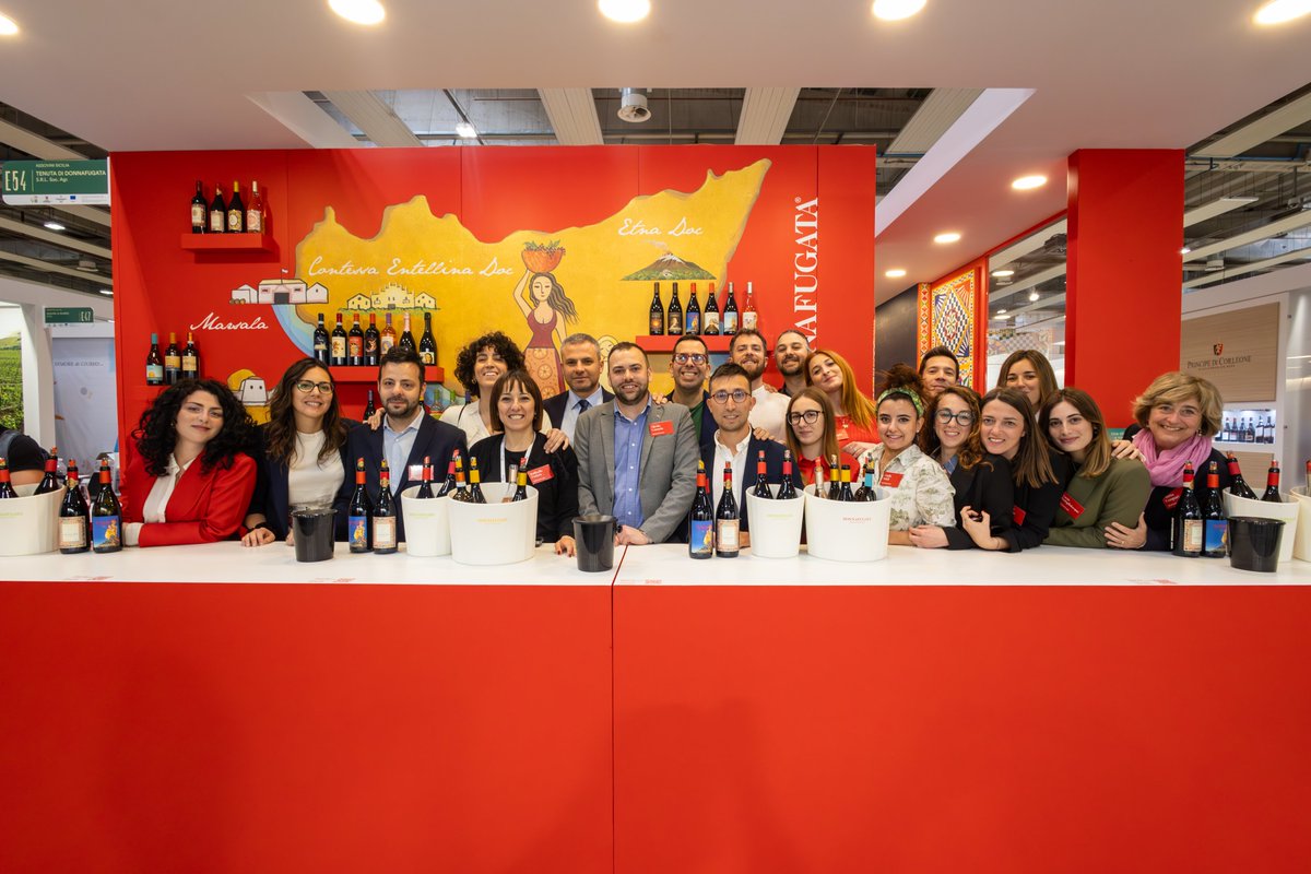 Grazie mille to everyone who joined us at @VinitalyTasting! It's been an incredible journey showcasing the best of #DonnafugataWines. Your enthusiasm and support make it all worthwhile. Here's to new connections made and unforgettable experiences shared! #Donnafugata #Vinitaly