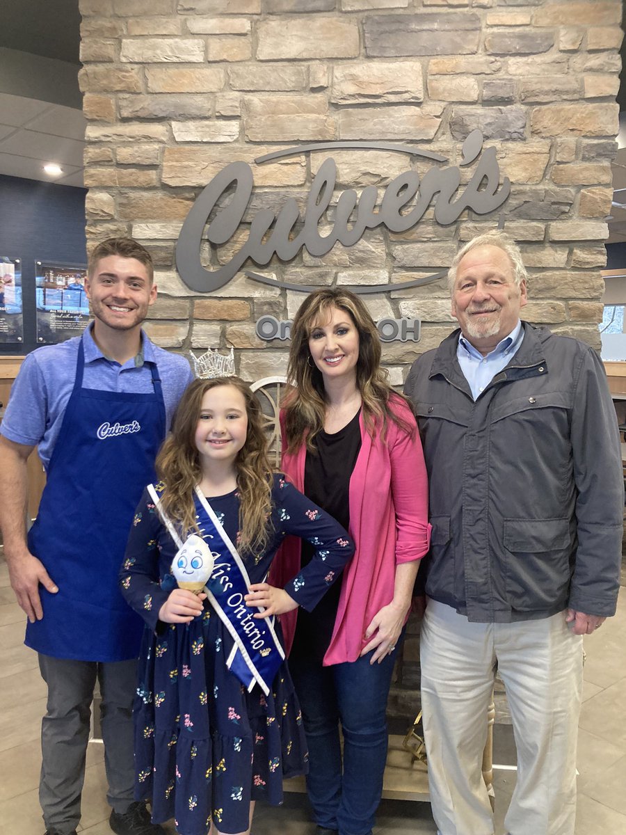 It was great to meet up with Breckelle Miller and Kimberly Miller, fellow cast mates from The Final Contestant.  Shown here at the Culver’s Grand Opening along with store owner Chanse Meylan.