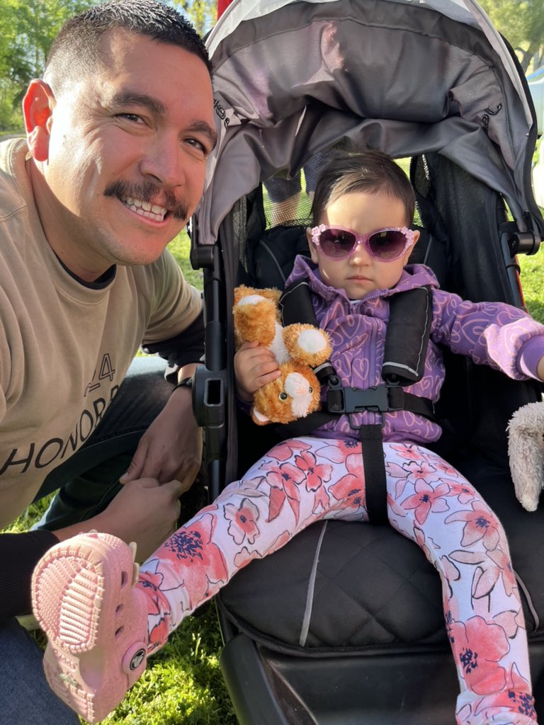 AlvarezKicking's tweet photo. My daughter came to visit me at last weekend’s #HonorRun. Needless to say, she was not happy to watch other people run and be trapped in her stroller. 🏃🏻 https://t.co/zL3yH6RsGC