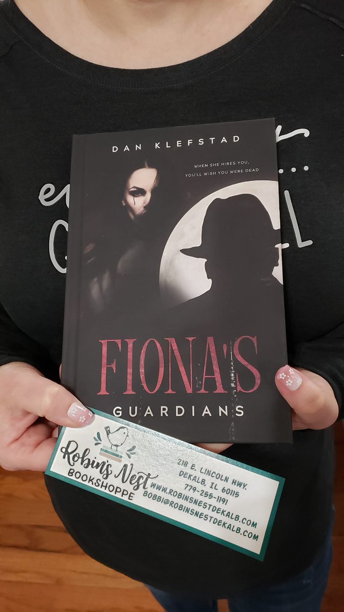 Fresh autographed copies of my #Vampire novel #FionasGuardians available at Robin's Nest Bookshoppe in #proudlydekalb