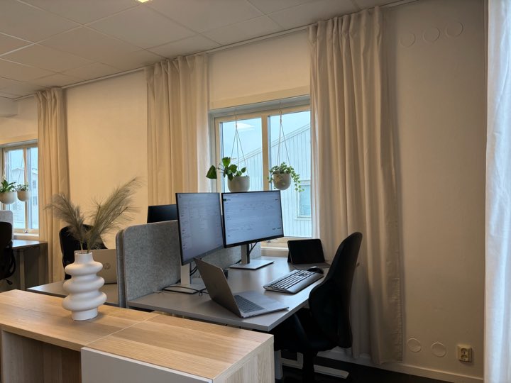 Mitronic's tweet image. Jobba på vårt kontorshotell i Stenungsund