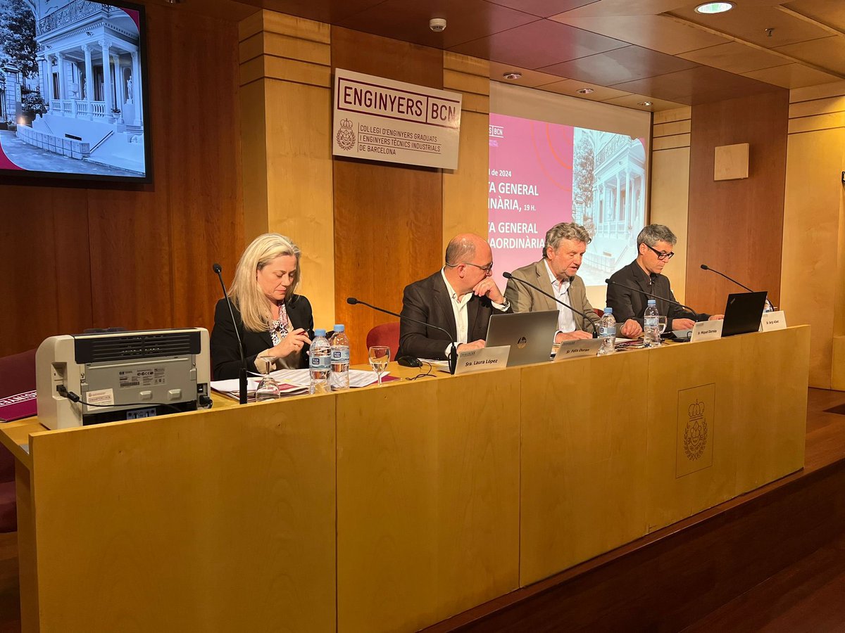 enginyersbcn's tweet photo. Entre els fets més rellevants, la nova web i la guia de professionals  amb record de visites, l’acte d’enginyeria i crisi climàtic que enguany tornarem a fer. https://t.co/HdonWDnMnp