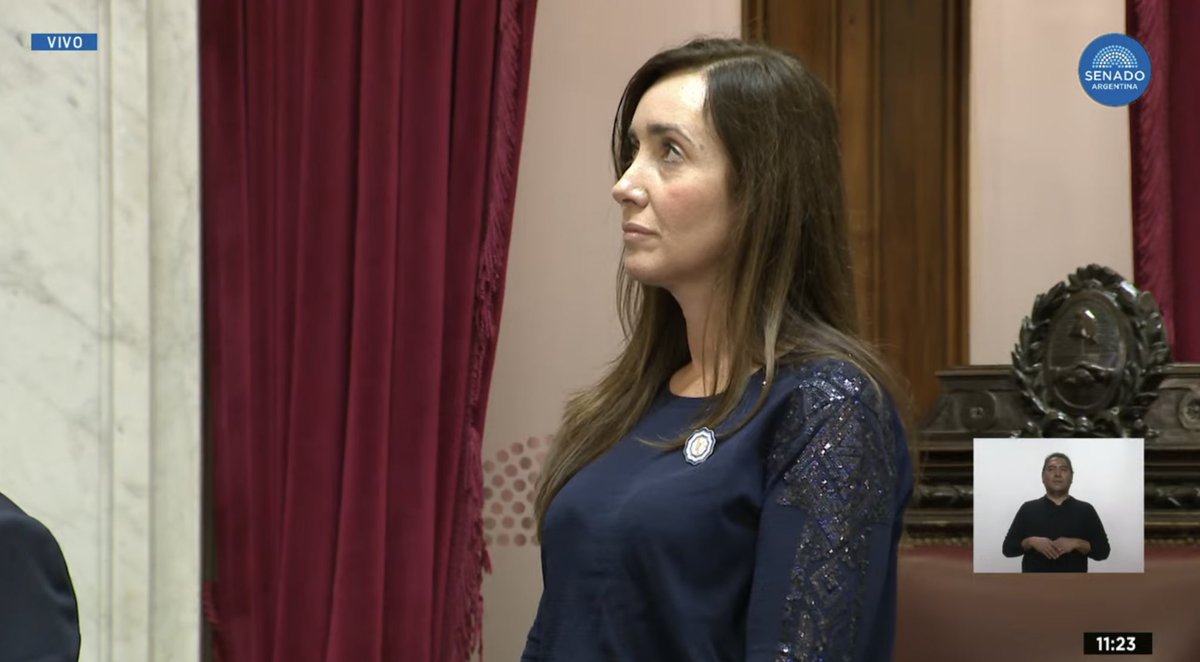 porqueTTarg's tweet photo. “Senado”

Porque pese al rechazo de Milei, los senadores se triplicaron la dieta: pasarán de cobrar $ 1,7 millones a más de $ 4 millones de bolsillo. https://t.co/Eu67huHU3z