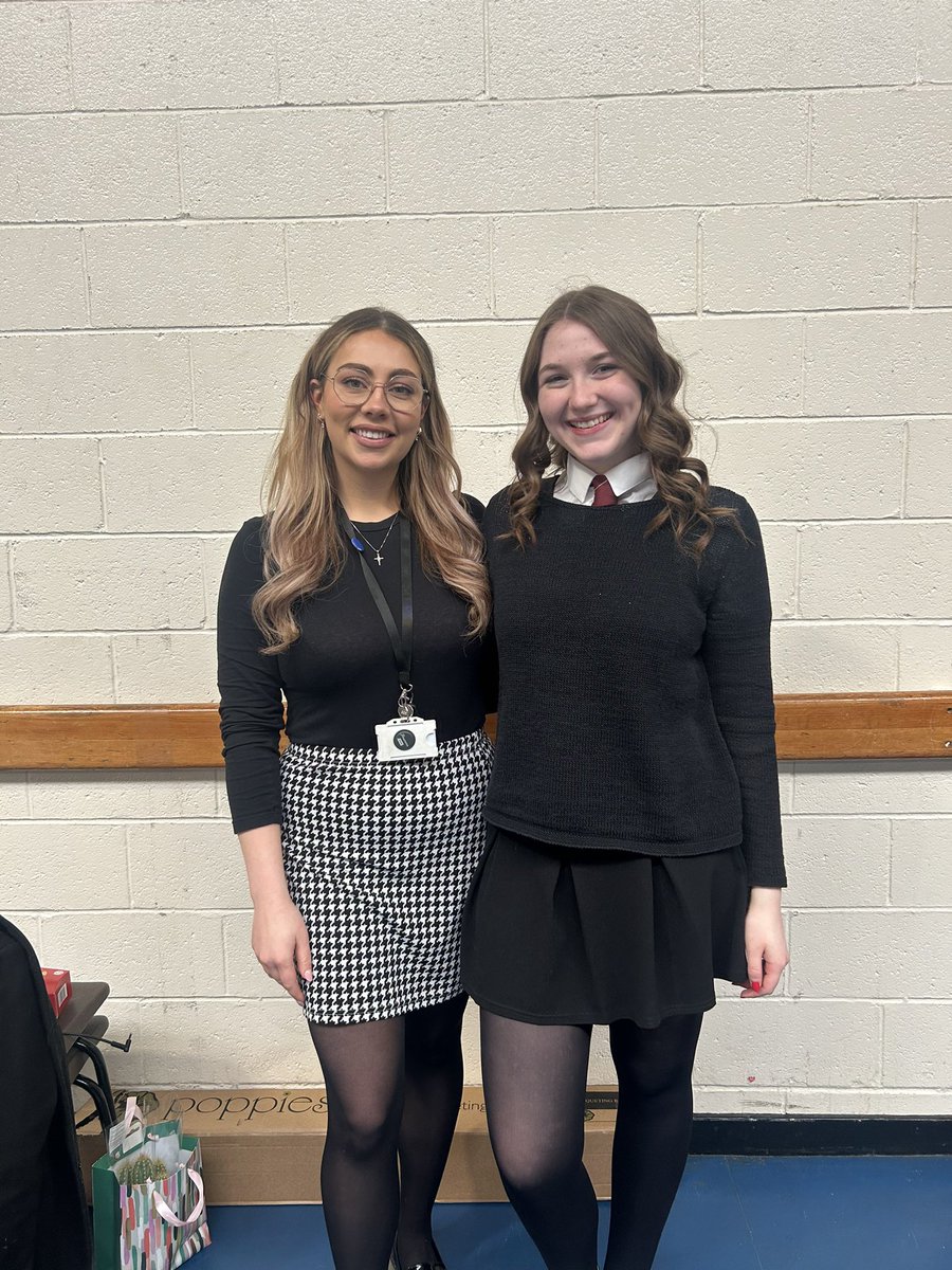 MissKaneHistory's tweet photo. Gutted to be saying goodbye to this S6 cohort🥲. 
My first ever pupil support year group &amp; the S1s when I started teaching at Taylor. 6 years of tears, laughs &amp; watching you grow into fabulous young adults. Will miss you my cherubs ❤️ https://t.co/ubCbFNAWLz