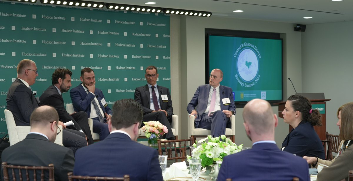 Senior Fellow <a href="/jamiemfly/">Jamie Fly</a> sits down with Marek Mora 🇨🇿, <a href="/terziev/">Vassil Terziev</a> 🇧🇬, Dragos Stefan Roibu 🇷🇴, and Tibor Tóth 🇭🇺 to examine geoeconomic opportunities in Europe.

Watch: hudson.org/events/hudson-…
