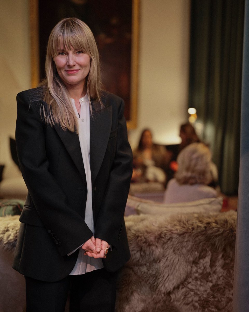 RalphLauren's tweet photo. @stevecordony @paolostella @RiccardoPozzoli Guests including #AmyAstley, #JoyMoyler, and #GianlucaLongo experienced the timelessness, elegance, and luxury of Palazzo Ralph Lauren during #MilanDesignWeek.
#RalphLauren #RLMilan #RLCollection #RLPurpleLabel https://t.co/MbjiXfK3XP