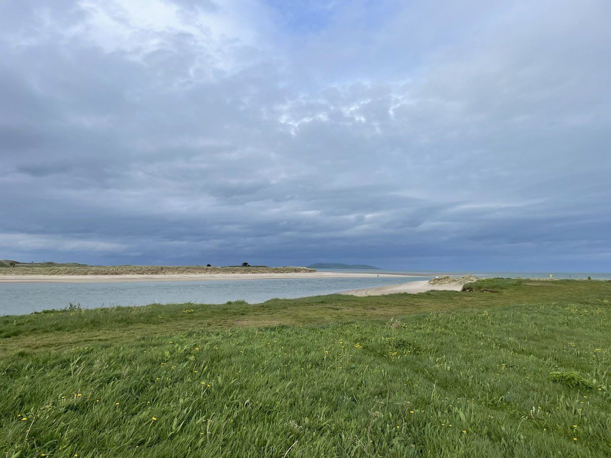 BannonPaul's tweet photo. #malahide #ireland looking moody https://t.co/8LAg3UNOv8