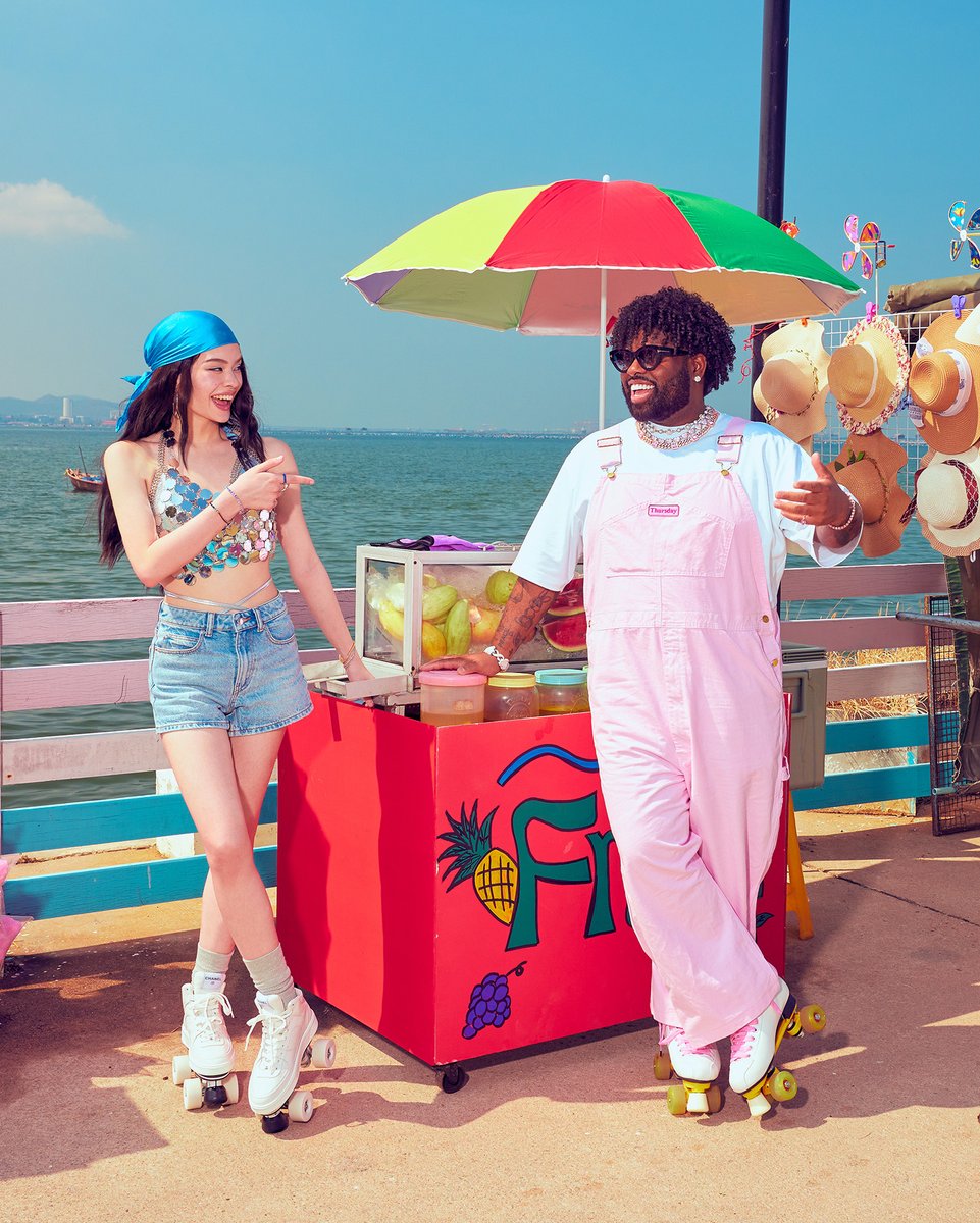 STARSOCIETY_TH's tweet image. “แอลลี่” เผยภาพเบื้องหลังความร้อนแรงของเอ็มวี Make It Hot thestarsociety.com/68553 
#MakeItHot
#ALLY #Allynitibhon #PinkSweats
#411ent #411music