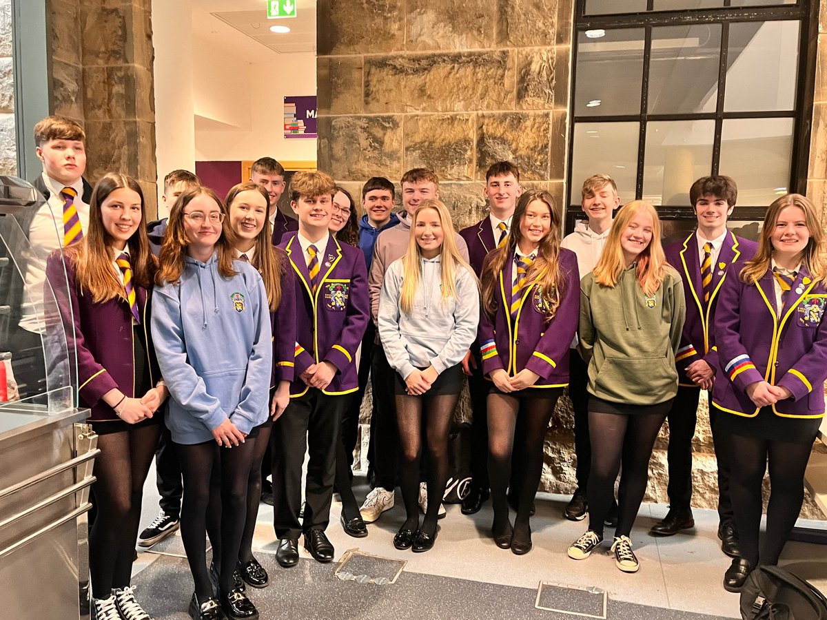 Last day at Marr for Team Darley. What a year! 💙🐉