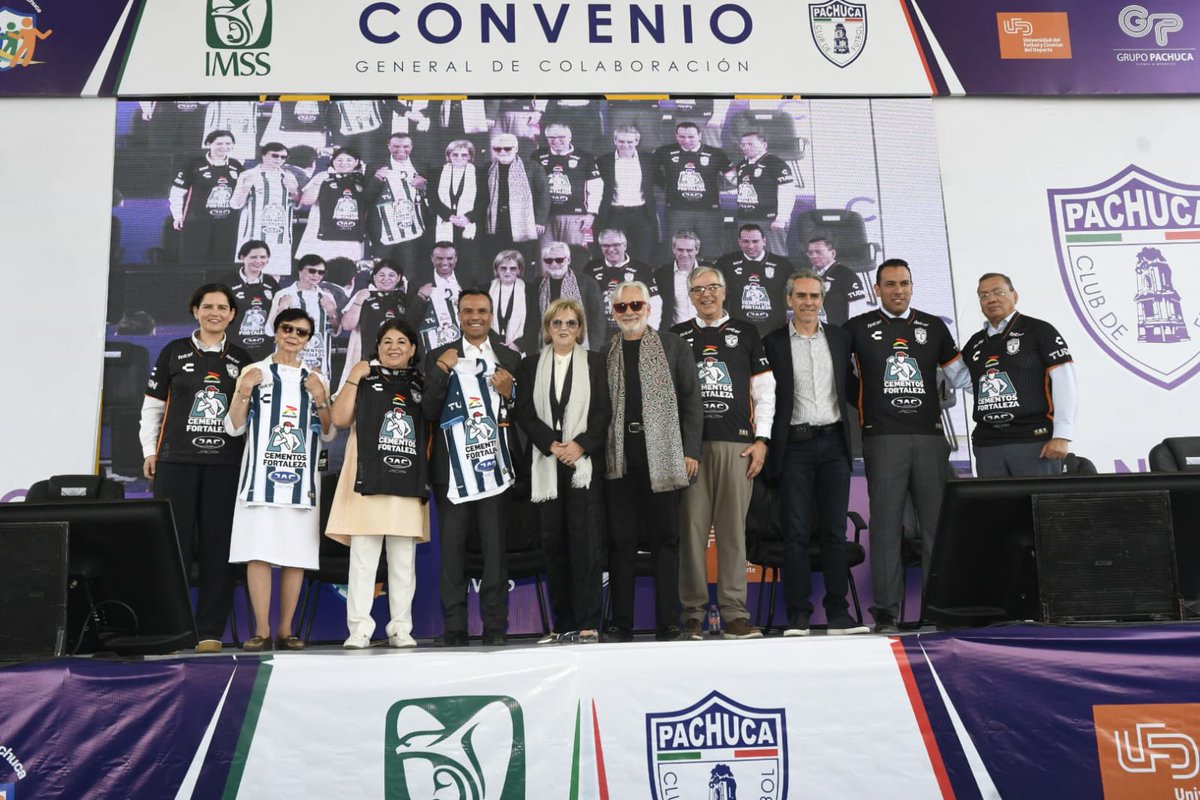 ✍🏻 | En una alianza histórica, se firmó el convenio de colaboración general entre <a href="/Tu_IMSS/">IMSS </a> y Grupo Pachuca para iniciar la incorporación de escuelas de futbol en las instalaciones del IMSS a nivel nacional. 

🔜 Se llevará a cabo el torneo IMSS-Pachuca que contará con el