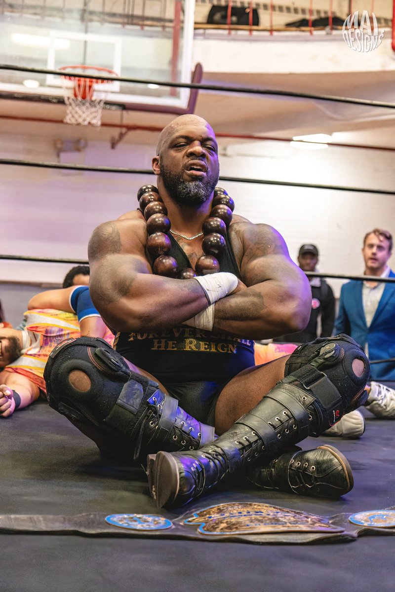 𝔗𝔥𝔢 𝔒𝔫𝔢 𝔗ℜ𝔘 𝔎𝔞𝔦𝔧𝔲 tweet media