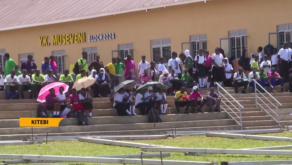 All is set at Kitebi Senior Secondary School in Lubaga division ahead of President Yoweri Kaguta Museveni's visit scheduled for tomorrow Friday 19th, April 2024.
Livestream ~ youtu.be/ZCZlXB0Lpao
#UBCNews | #UBCUpdates