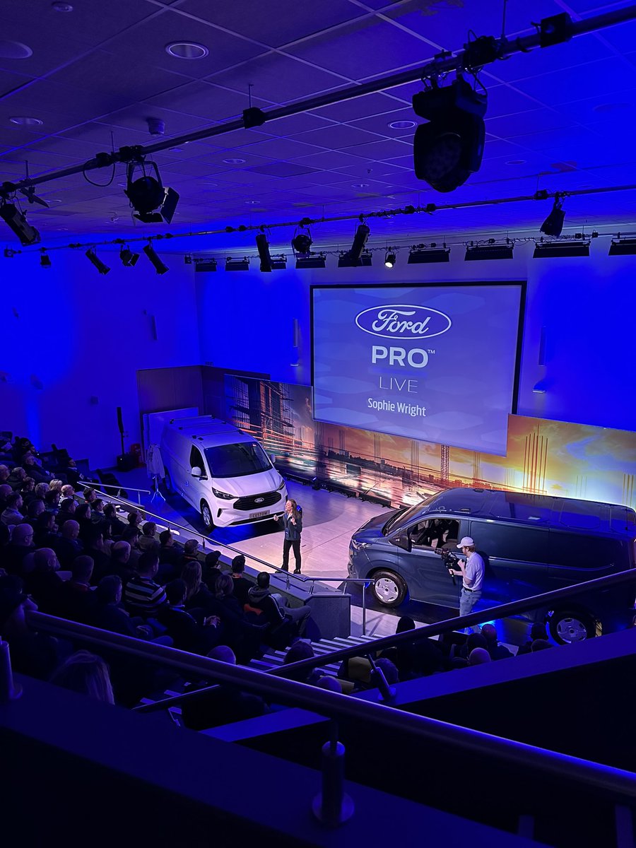 SoWrightLive's tweet photo. Vans, Camera, Action!! (And me!)ππ»ββοΈπ€π€© #FordProLive π https://t.co/YoX79oK3qA