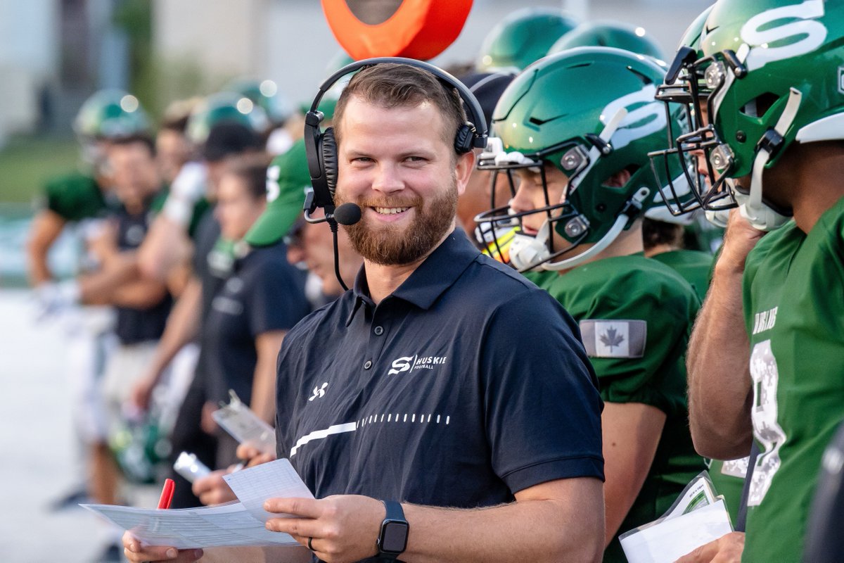 Head coach Scott Flory is pleased to announce that after six seasons of serving as an offensive assistant with the Huskies, Jeremy Long has been named offensive coordinator ahead of the 2024 season! 📰 buff.ly/4avHR5f #HuskiePride | #PowerofthePack