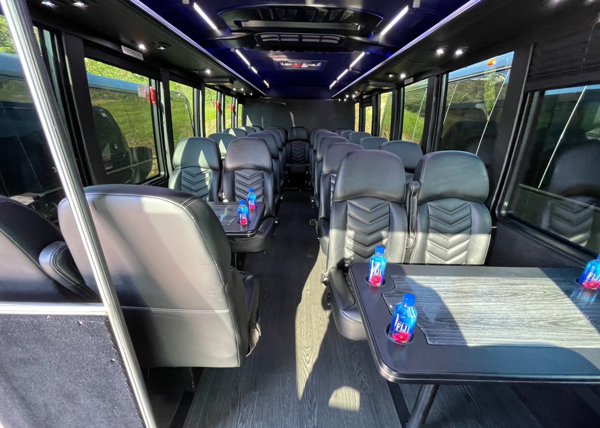 Indulge in the ultimate luxury experience with our Bay Area limousine service. Elevate your #NapaValley wine tour to unforgettable heights! #LuxuryTravel #WineTasting