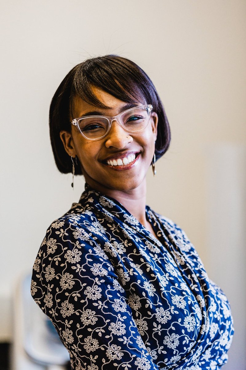 UMass Plant Biology (@umass_plantbio) on Twitter photo Join us today for PB seminar where Dr. Joyce Onyenedum <a href="/JGOnyenedum/">Joyce G. Onyenedum, PhD 🇺🇸</a> will talk about 'The Evolution and Development of Climbing Plants'. Thursday 4/18, 4 pm, Morrill 222 Join us today for PB seminar where Dr. Joyce Onyenedum <a href="/JGOnyenedum/">Joyce G. Onyenedum, PhD 🇺🇸</a> will talk about 'The Evolution and Development of Climbing Plants'. Thursday 4/18, 4 pm, Morrill 222