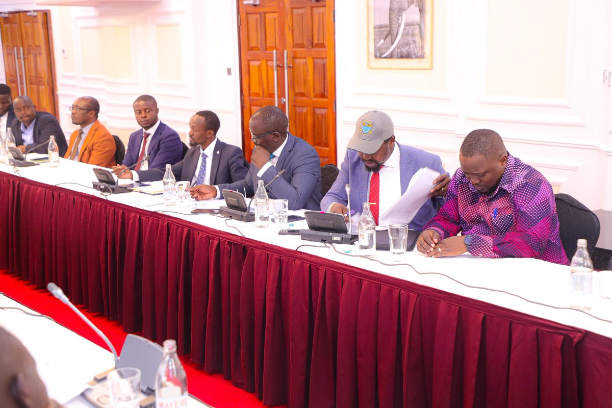 The Whole-Of-Nation Approach Committee met representatives of KMPDU this afternoon to discuss the remaining unresolved issues cited in their strike notice. The meeting was chaired by Head of the Public Service Felix Koskei with representation from Ministry of Health, Council of…