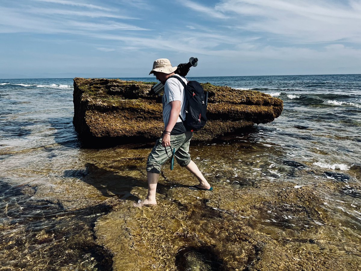 ProyectoTrampa's tweet photo. El campo de bloques de Trafalgar es un depósito espectacular situado en el intermareal y cuya distribución actual se atribuye al tsunami de Lisboa ocurrido en 1755, ¿tendrán las tormentas algo que decir en este contexto?
#tsunamis #tormentas #boulderfield #Trafalgar https://t.co/SQDPpyNYdx