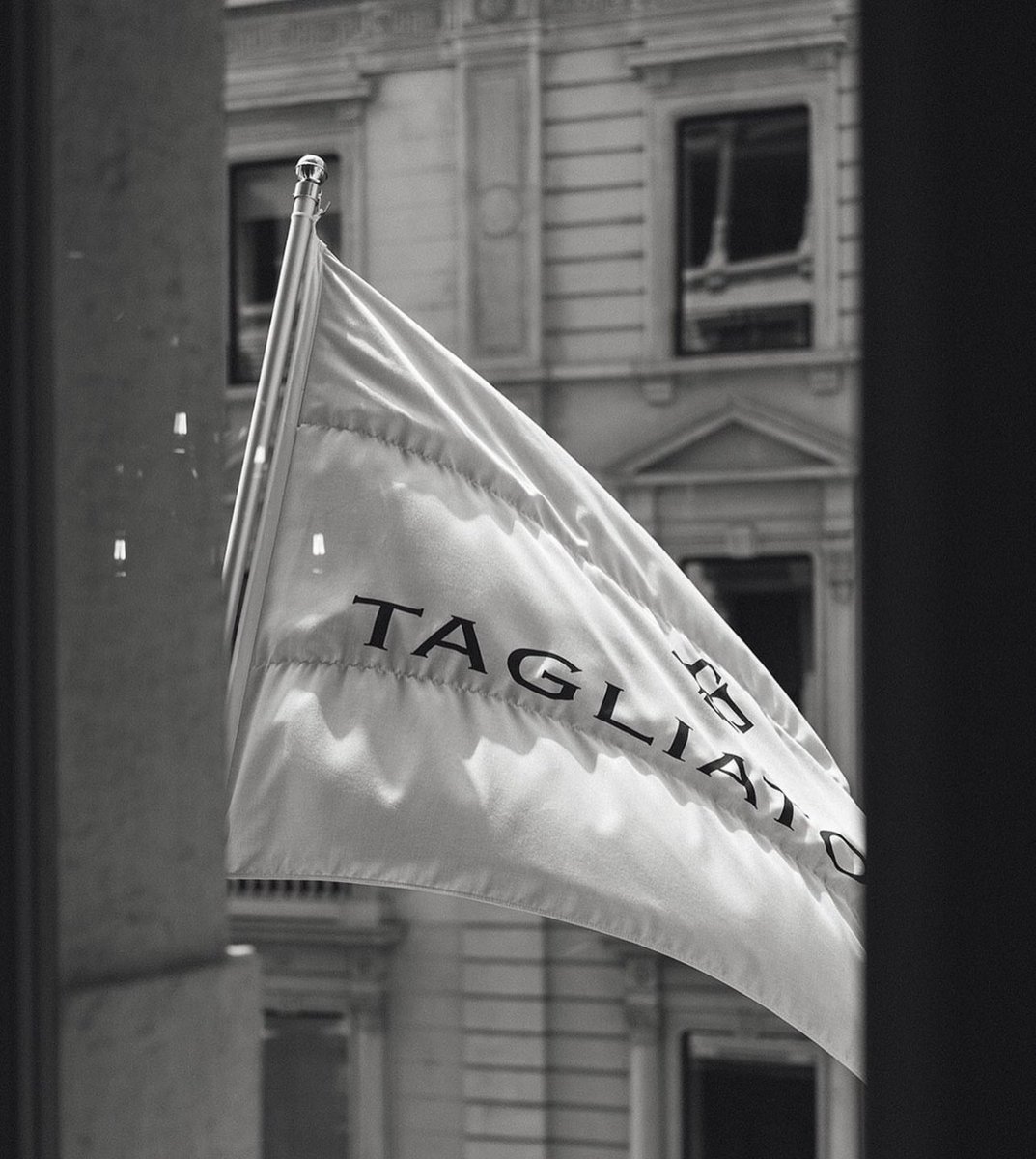 The_runways_'s tweet photo. Welcome to Tagliatore https://t.co/KZA6FGMORY