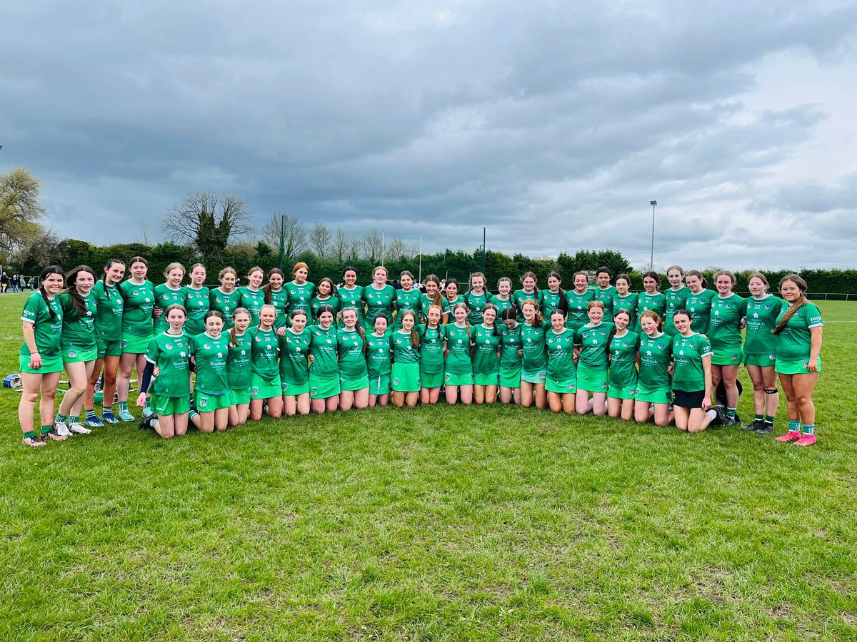 Well done to Grace and Laura who played with the Limerick U15 development team against Kildare at the weekend! 💚🤍💚💛👏🏻👏🏻 @LimCamogie