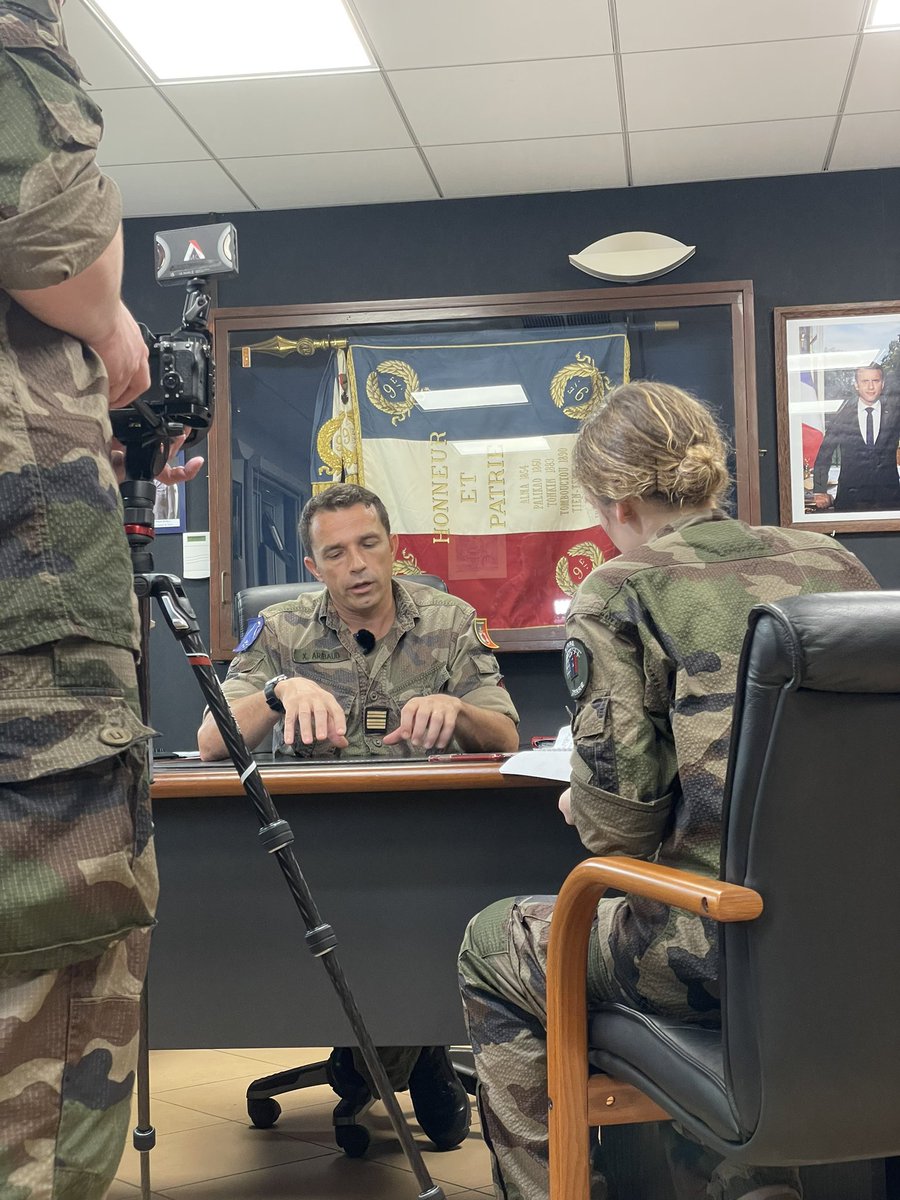 9eRima's tweet photo. #SoldatOps | Nous accueillons les reporters de lâ@armeedeterre pendant plusieurs jours pour la rĂ©alisation dâun reportage qui sortira dans le prochain numĂ©ro de Terre Mag au mois de juillet.
âĄïž Le 9e RIMa dans la lutte contre lâorpaillage illĂ©gal en Guyane
#armeedeterre https://t.co/aTf7dlpPnI