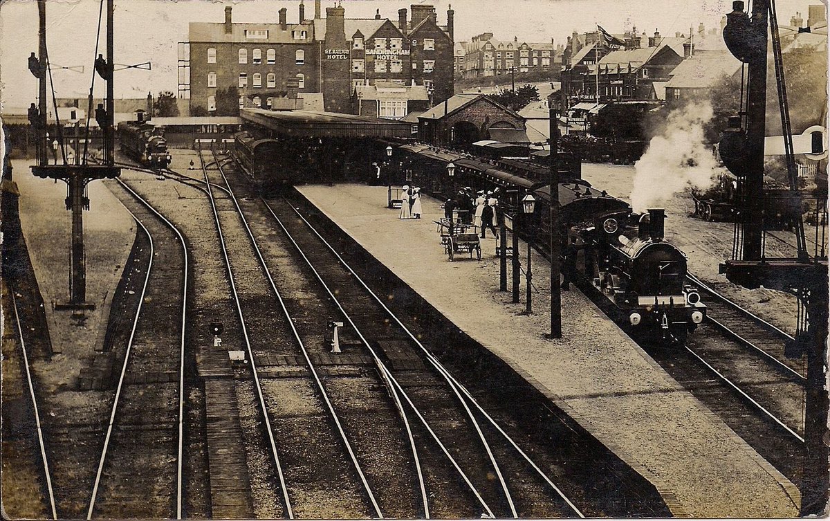 Hunstanton Station, Norfolk now and then. My photos taken a few years ago. Original photo public domain.