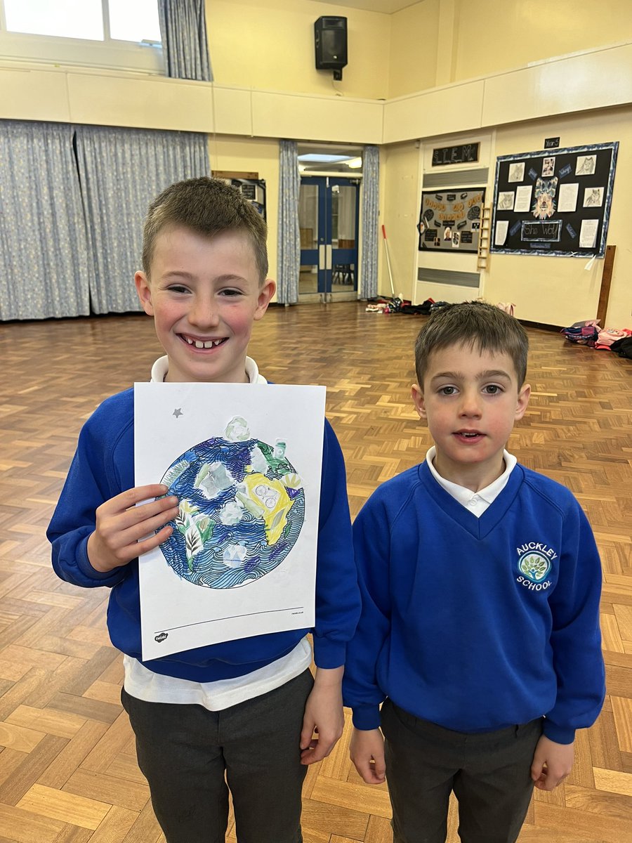ASCAuckley's tweet photo. The children enjoyed making a collage for Earth day tonight  at ASC. 🌎🌍🌏 https://t.co/Ctu1H26YTq