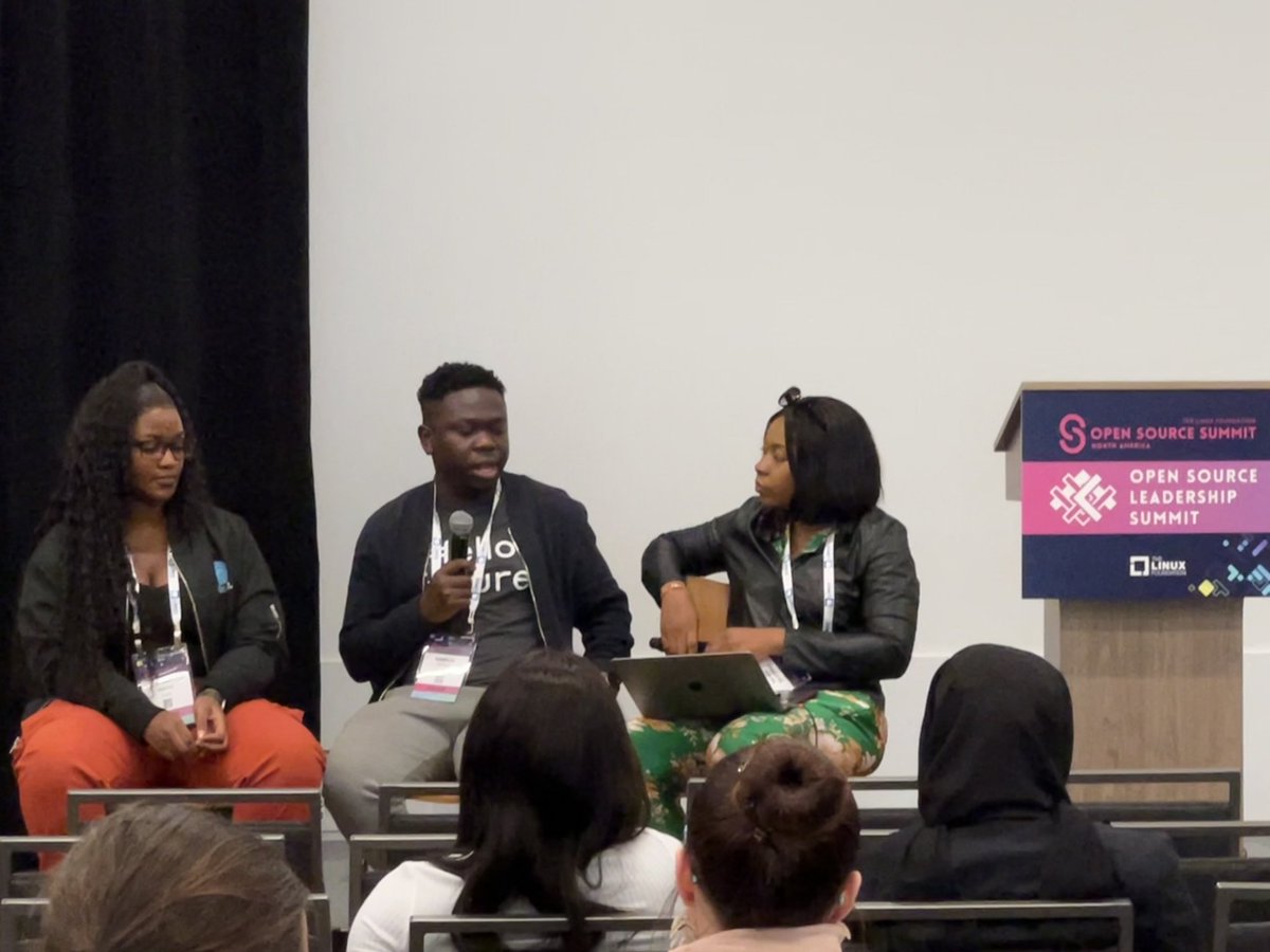 At least 8+ years of solid relationships with these fantastic women inspire me a lot of @Didicodes and @PrincesOluebube. Yesterday, we were on the same stage to talk about projects we've been working on together on a Global Stage at #OSSummit.