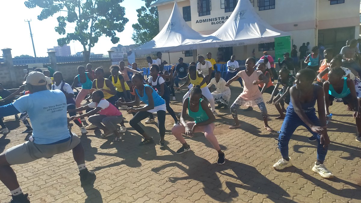 StecyBlessings's tweet photo. This year 3rd edition run, was about men against cervical cancer.@UNICEFKenya @TinadaOrg @afyaforafrica @KEMRI_Kenya @HEDSOorg @jijengeyouthorg @KILELEHealthKE @CCCorganization @NYoungturks @KisumuOf @Amref_Worldwide https://t.co/976APQWR52