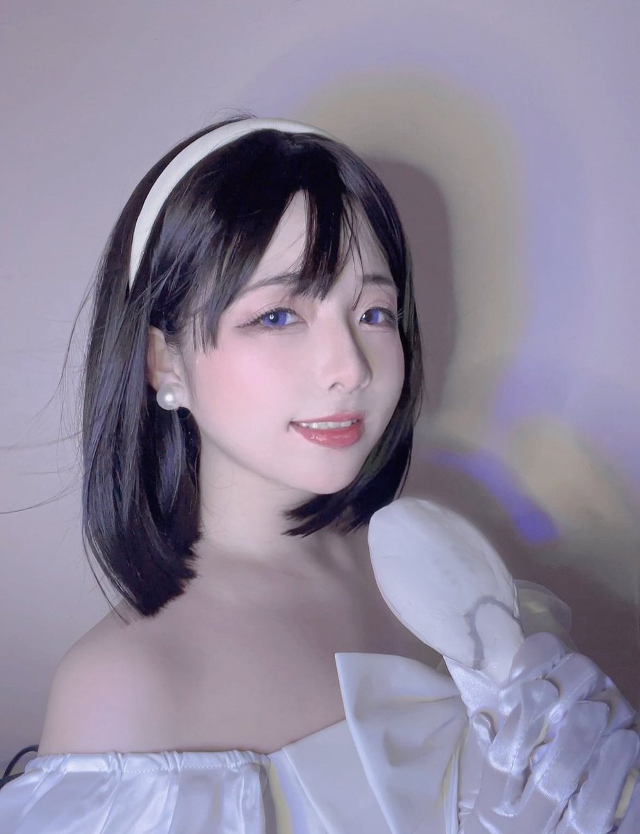 Oh my Clematis. 

我的鐵線蓮 請一直在我身邊
.

#aliensatge #sua #異星舞台 #cos #cosplay