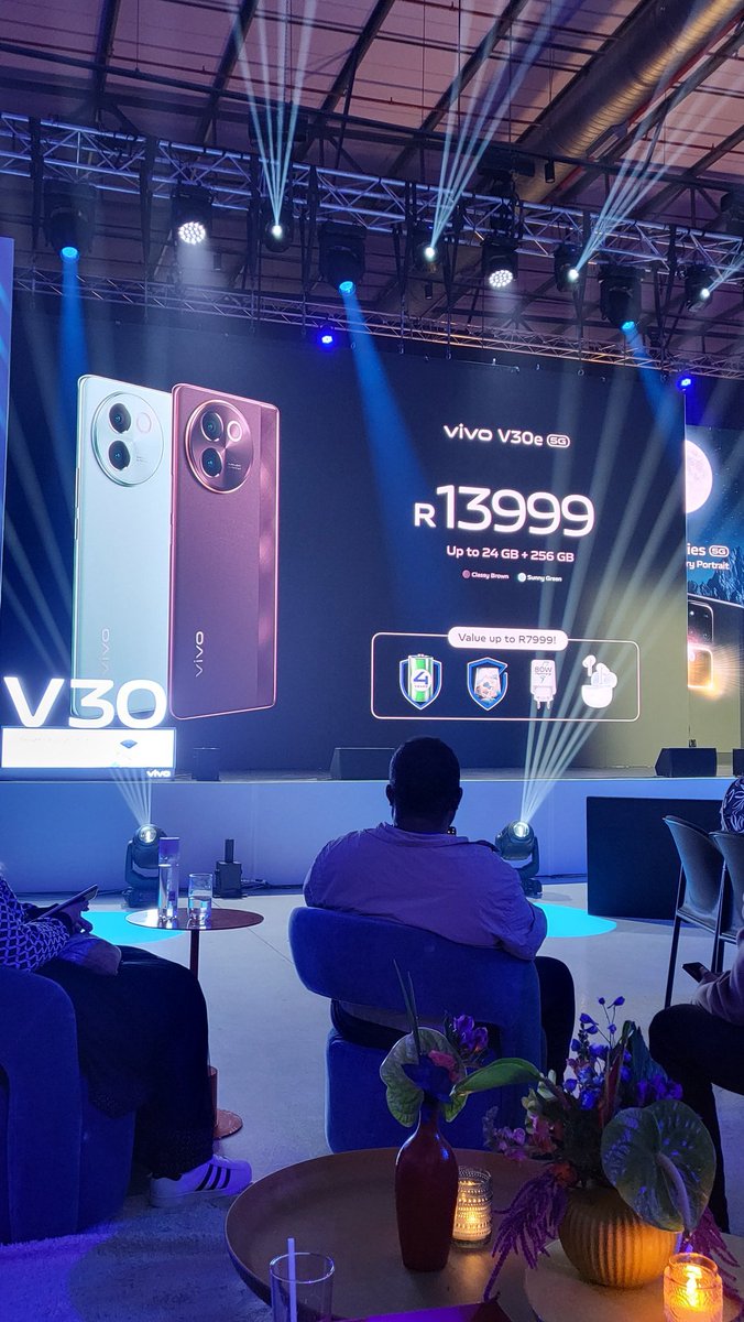 Prices @Vivomobile_SA #LightitUp #VivoV30Series5G #TheLifesWay #Johannesburg #SouthAfrica