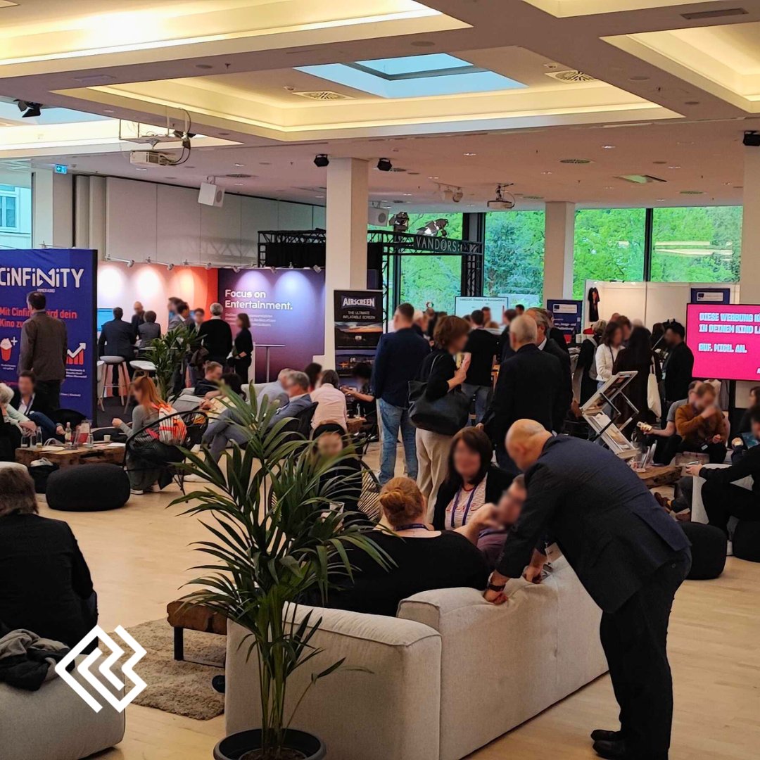 KRANKIKOM tweet media