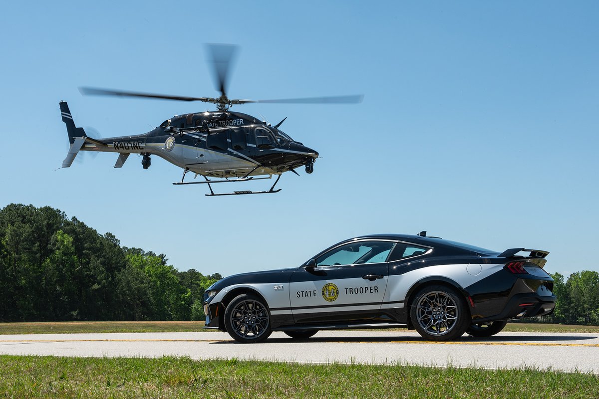 NCSHP's tweet photo. @NCSHP welcomes the 2024 Mustang to the Patrol’s fleet. These marked vehicles will be seen working to keep roadways safe in NC in the coming months.

Drivers wanted! Learn more about @NCSHP careers at https://t.co/54e77lqJ4h https://t.co/esRueKNevC