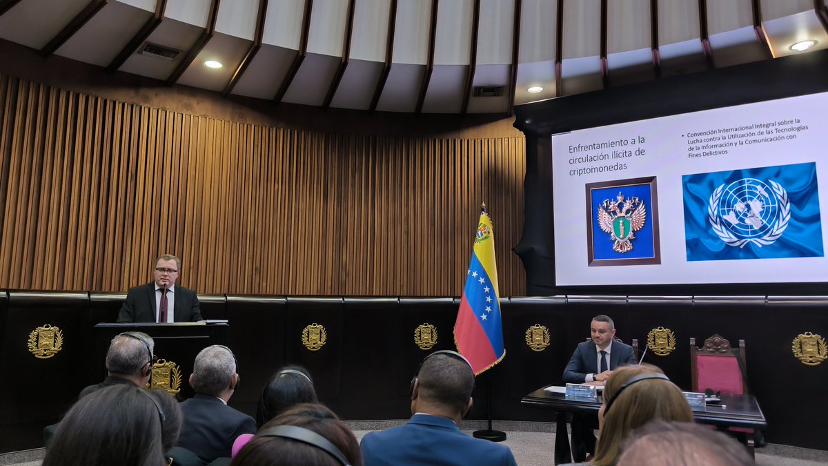 millierjuan's tweet photo. ⚖️🇻🇪🇷🇺 Muchas gracias Sres. Denis Kunev y Andrey Timoshenko representantes de la Fiscalía General de Rusia por su Magistral Conferencia "Enfrentamiento a las Ciberamenazas" con énfasis en las criptomonedas y financiamiento al terrorismo. Bienvenidos! @EmbSergio @EmbajadaRusaVen https://t.co/CDFSQz7vBw