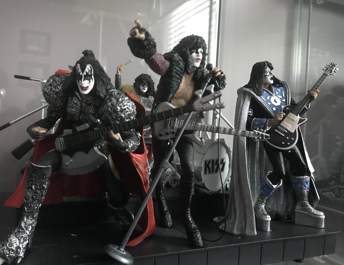 KISS week day 4 McFarlane Creatures of the Night set….with Eric Carr