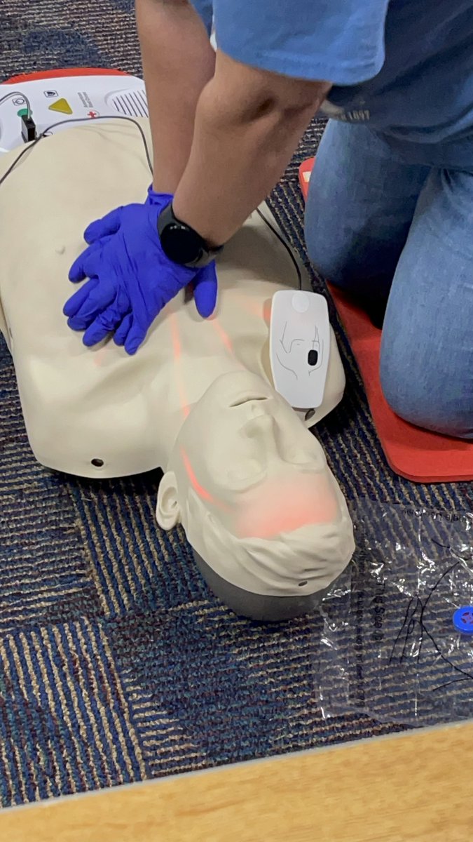 Happy Friday! We at Santa Maria would like to thank @WLWT and @ARCcsor for sending Maridee Robinson to our Joe Williams Family Center to certify our staff members in CPR! Staff learned how to perform CPR & use an AED, as well as what to do when someone is choking or bleeding.