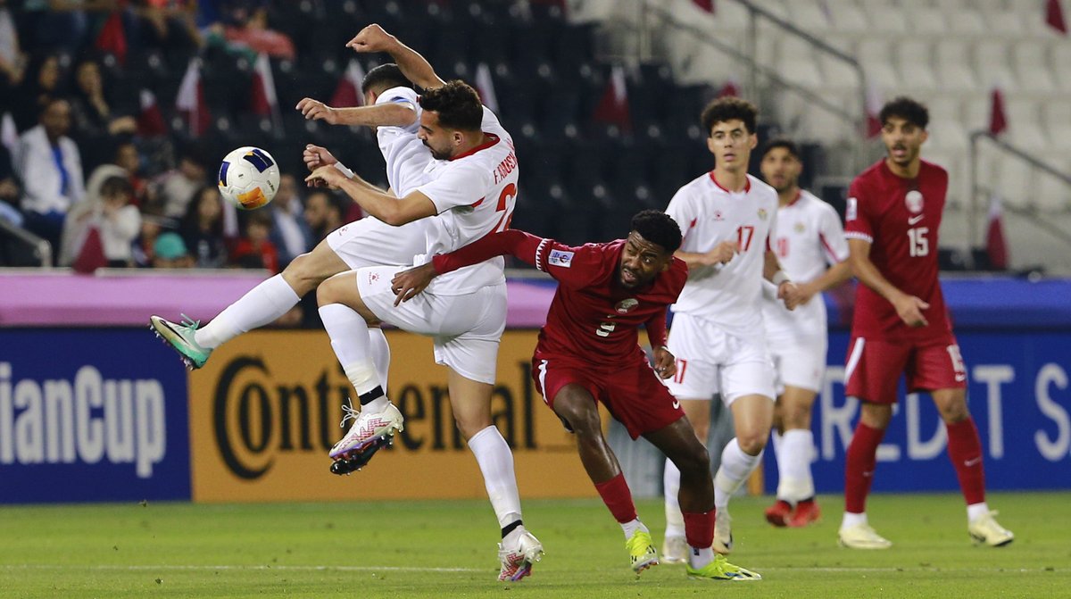PeninsulaQatar's tweet photo. Highlights of the AFC U23 Jordan vs Qatar match at Al Janoub stadium, Group A.
Qatar leads group A after a swift win 2 to 1 against Jordan
Pics by Rajan Vadakkemuriyil/The Peninsula
⚽ FULL MATCH HIGHLIGHTS: https://t.co/WxTpvEG93k
#Qatar #AFCU23 #AsianCupU23 #JORvQAT https://t.co/ZQVx2pKpSu