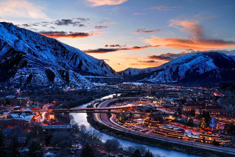 Hotel Colorado • Glenwood Springs • Circa 1901! And Today #Colorado CR: LOC and Adventure Photo