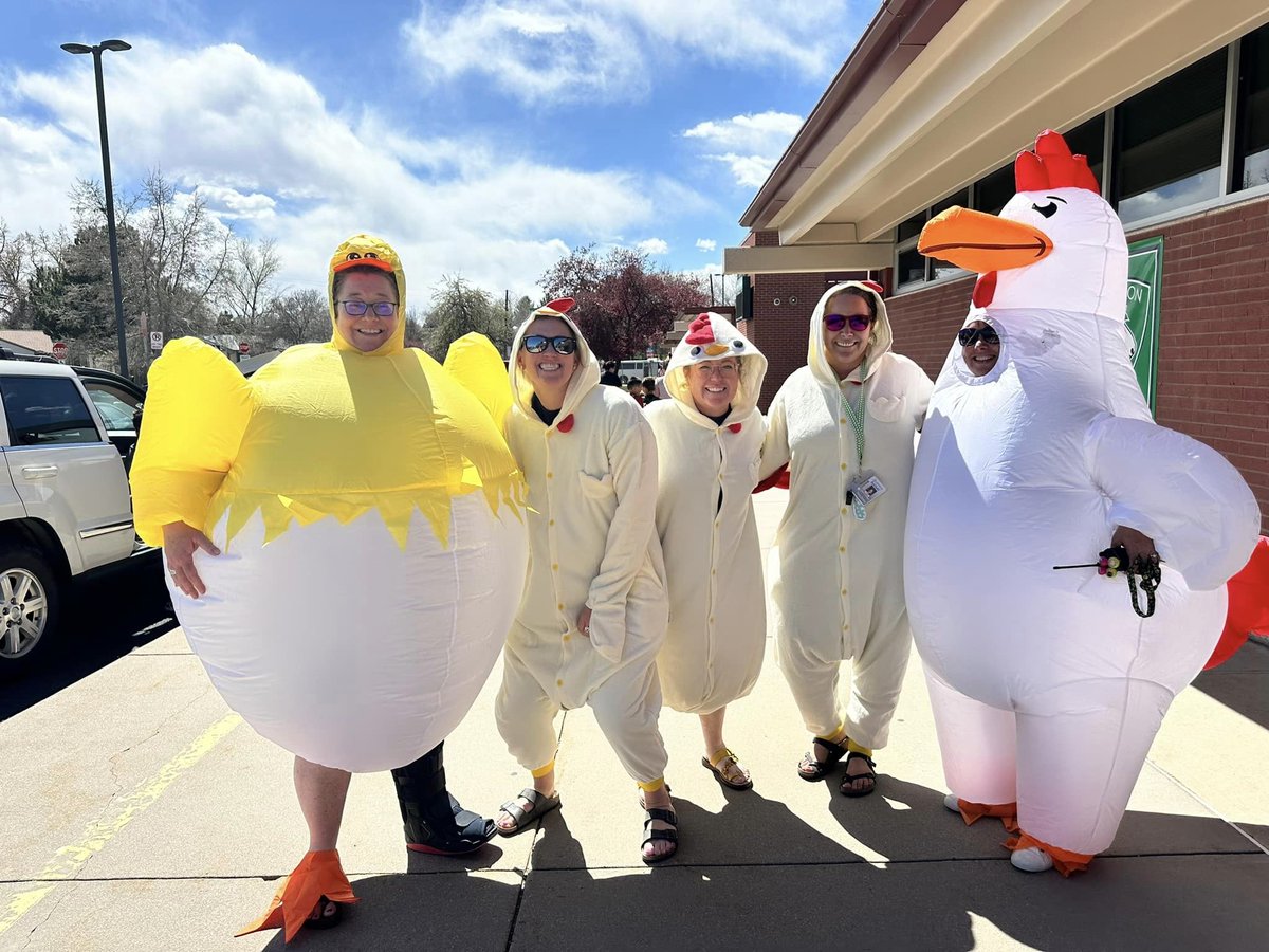 Swanson Elementary students raised over $28k for the school's technology fundraiser... yes, you read that correctly! Staff rewarded them with none other than chicken suits.🐔 Great day to be a Colt! #OurLearnersOurFuture #OurPeopleOurStrength