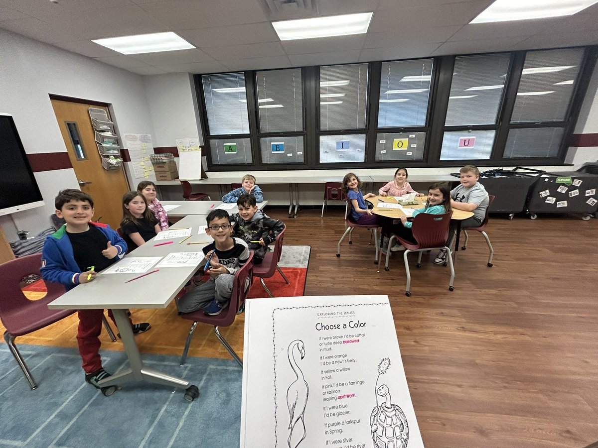 Poems and stories sometimes have words we can’t figure out the meaning of - by using background knowledge, context clues, and illustrations we can figure out what we THINK they might mean! 🧠 🖼️ 🕵️‍♀️