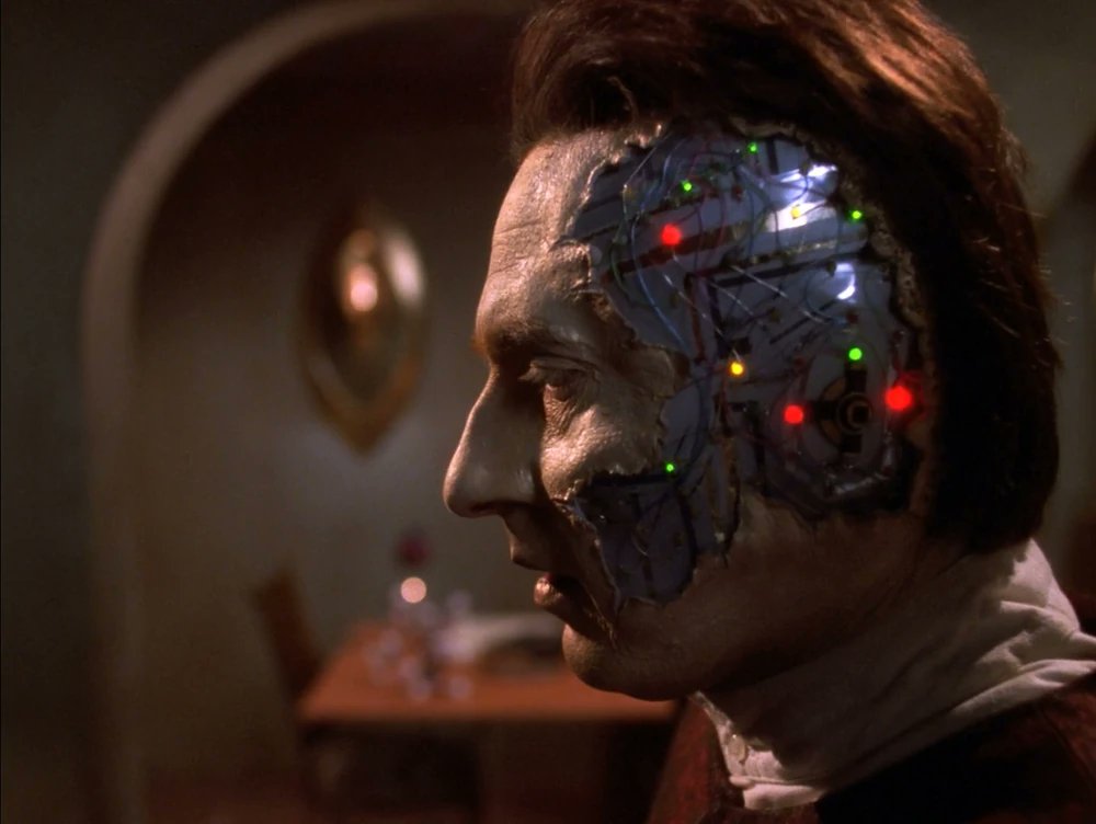 'Why did you add the Christmas lights underneath the skin? What purpose do they serve?' 'They look sciencey!' -Juliana O'Donnell to Dr. Soong ... probably #StarTrek