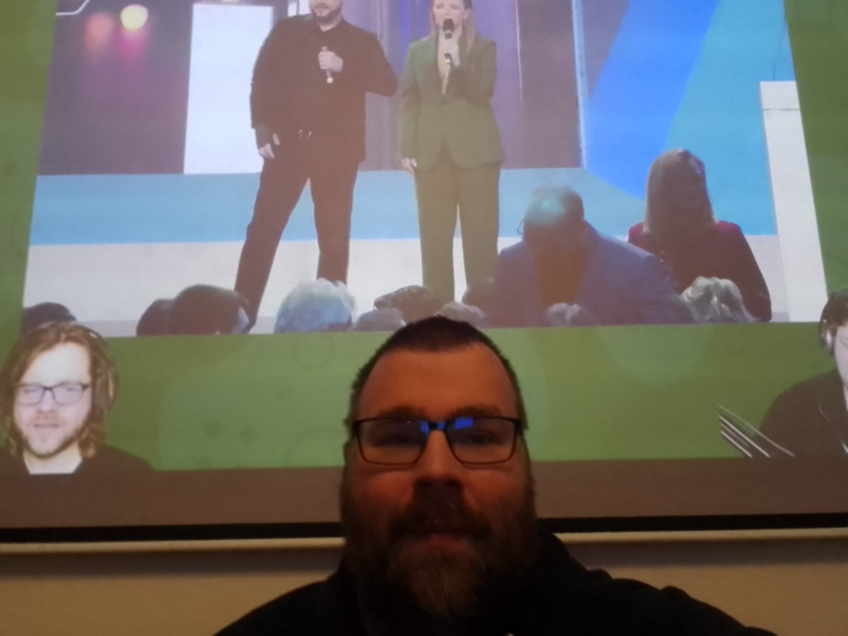 puhbaer1981's tweet photo. Ich freue mich auf #derdcp. Schön auf der großen Leinwand. @PietStream https://t.co/2TsHEkbrNr