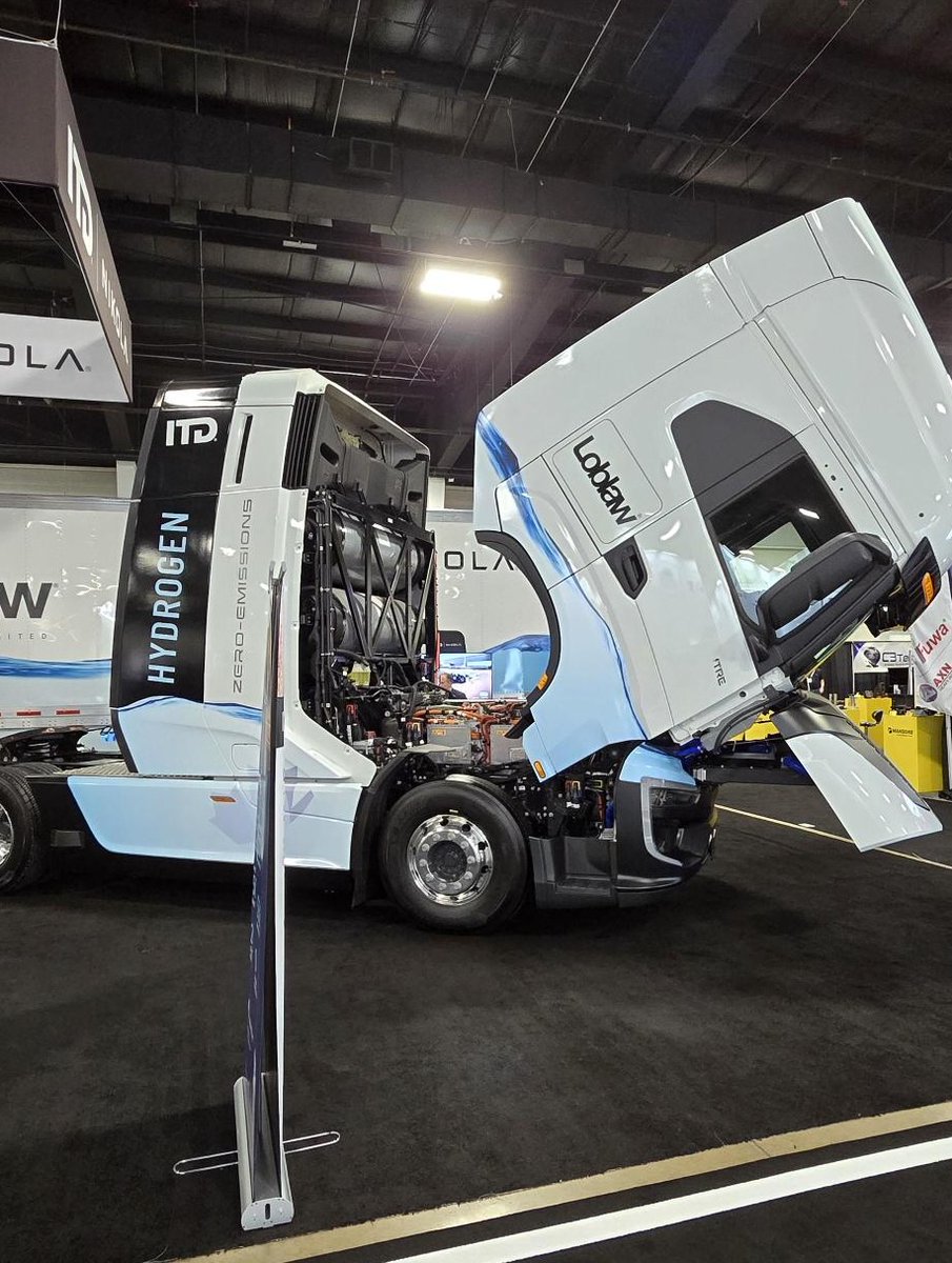 The Nikola team and our dealer ITD have touched down at Truck World! Amidst 500 premier exhibitors and an anticipated 15,000 attendees, we're setting the standard for innovation and sustainability. Attendees are able to experience transportation excellence with our
