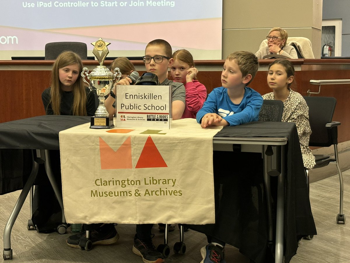 Durham District School Board (DDSB) tweet media